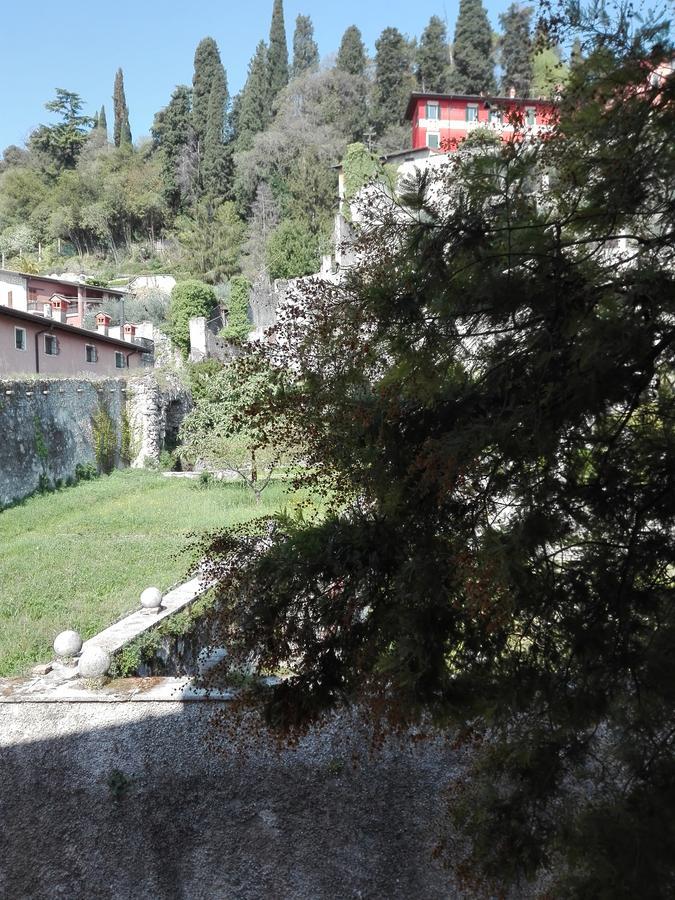 Albergo Giardino 토스콜라노마데노 외부 사진
