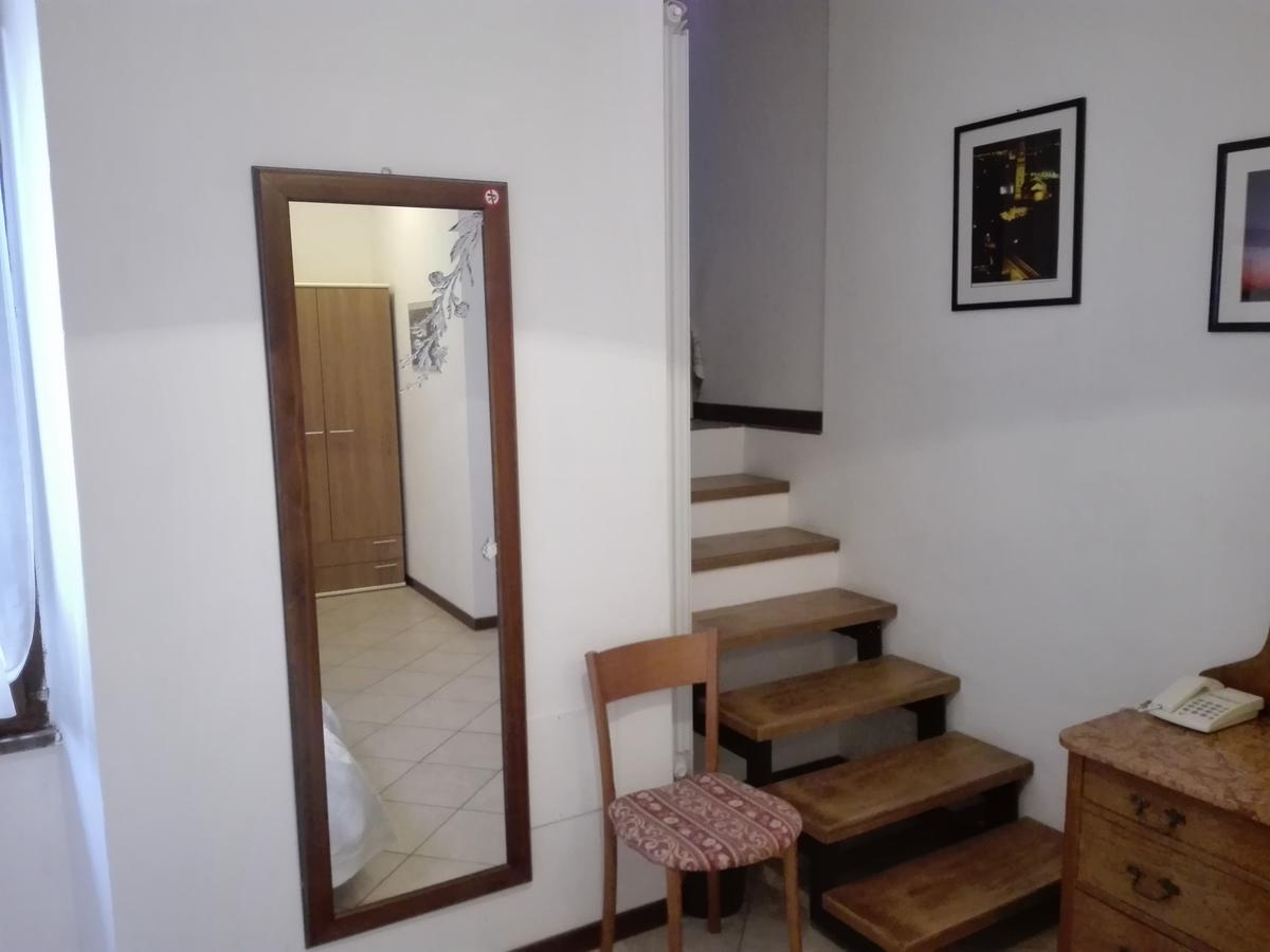 Albergo Giardino 토스콜라노마데노 외부 사진